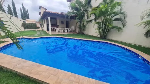 Casa de Condomínio com 4 Quartos à venda, 169m² no Santa Genoveva, Goiânia