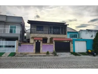 Casa de Condomínio com 3 Quartos à venda, 180m² no Centro, Itaboraí