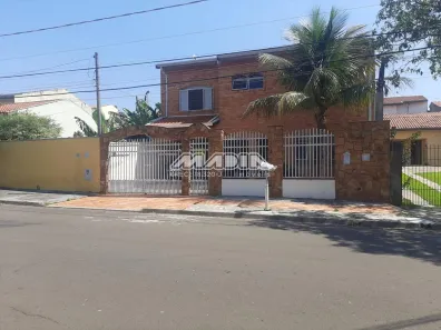 Sobrado com 3 Quartos à venda, 240m² no Residencial Santa Maria, Valinhos