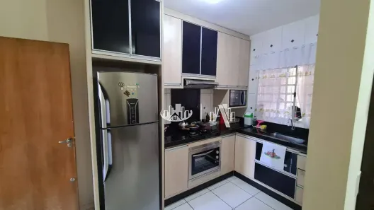 Casa com 3 Quartos à venda, 101m² no Jardim Tropical, Londrina