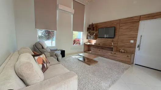 Casa de Condomínio com 3 Quartos à venda, 164m² no Jardim Amanda I, Hortolândia