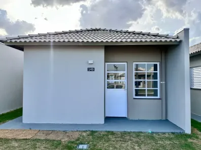 Casa de Condomínio com 2 Quartos para alugar, 45m² no São Francisco, Cuiabá