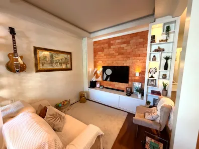 Casa com 3 Quartos à venda, 116m² no Madri, Palhoça