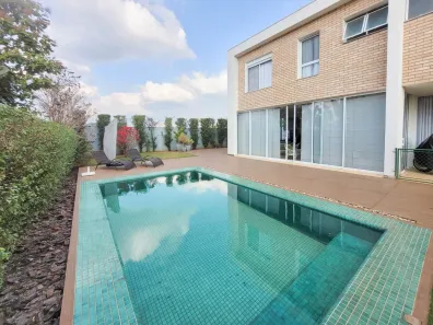 Casa com 4 Quartos para alugar, 353m² no Pinheirinho, Itu
