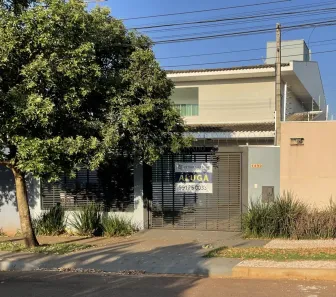 Sobrado com 3 Quartos para alugar, 188m² no Jardim Real, Maringá