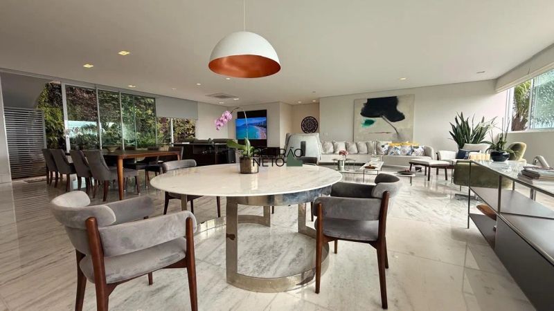 Casa com 4 quartos — Buritis, Belo Horizonte