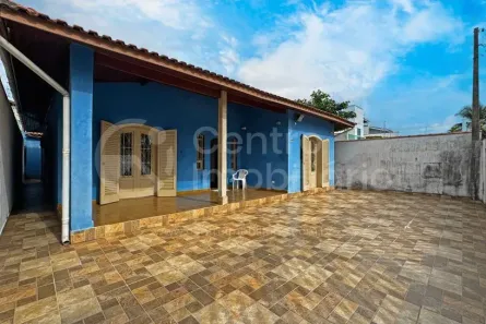 Casa com 3 Quartos à venda, 172m² no Jardim Imperador, Peruíbe