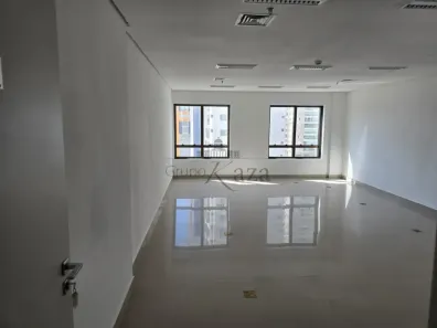 Sala Comercial com 1 Quarto para alugar, 43m² no Parque Residencial Aquarius, São José dos Campos
