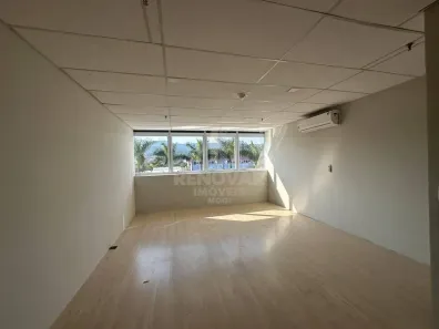 Sala Comercial à venda, 35m² no Vila Mogilar, Mogi das Cruzes