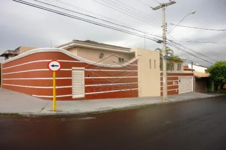 Casa com 3 Quartos à venda, 250m² no Vila Riachuelo, Bauru