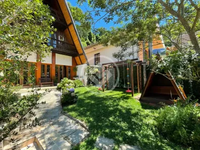 Casa com 5 Quartos à venda, 256m² no Posse, Teresópolis