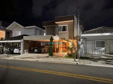 Casa com 3 Quartos para venda ou aluguel, 220m² no Urbanova VII, São José dos Campos