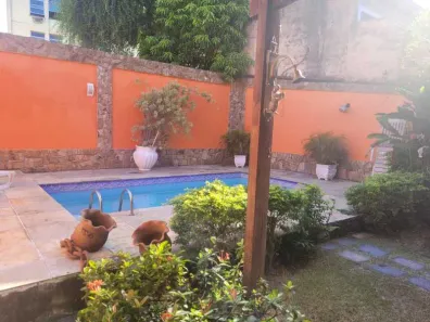 Casa de Condomínio com 3 Quartos à venda, 256m² no Freguesia (Jacarepaguá), Rio de Janeiro
