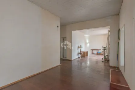 Casa com 3 Quartos à venda, 250m² no Medianeira, Porto Alegre