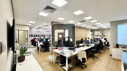Sala Comercial para alugar, 211m² no Jardim Paulista, São Paulo