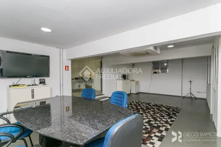 Prédio Comercial à venda, 600m² no Jardim Botânico, Porto Alegre