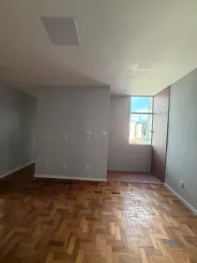 Apartamento com 3 Quartos para alugar, 100m² no Centro, Petrópolis