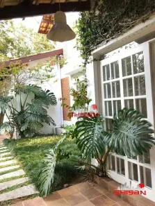 Casa com 5 Quartos à venda, 500m² no Chácara Granja Velha, Cotia