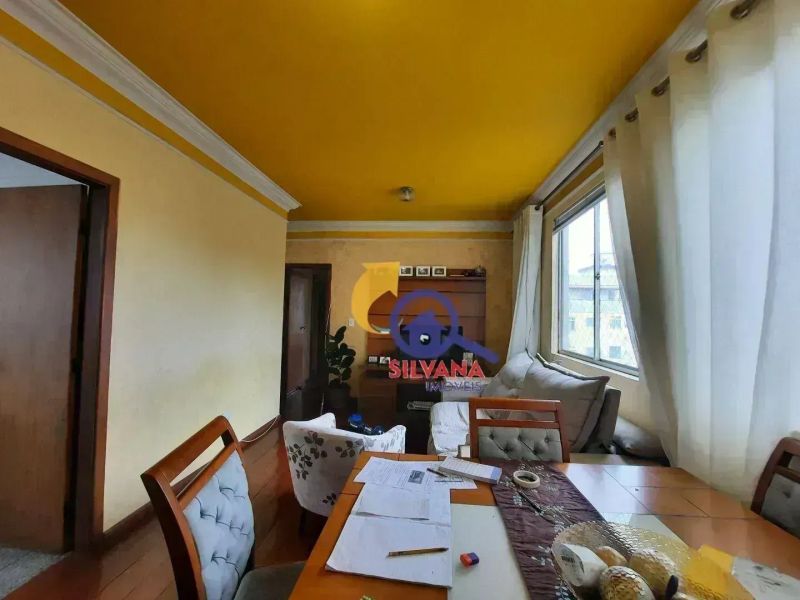 Apartamento com 3 quartos — Sagrada Família, Belo Horizonte