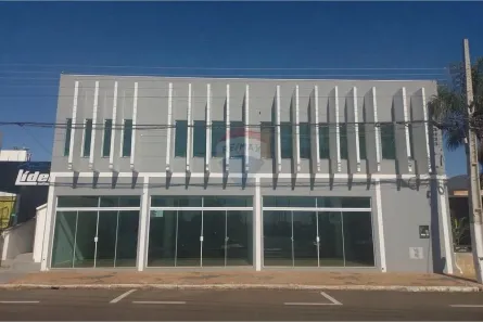 Prédio Comercial para alugar, 750m² no Centro, Tupã