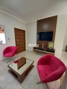 Casa com 3 Quartos à venda, 196m² no Cidade Jardim, Uberlândia