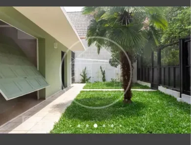 Sobrado com 4 Quartos à venda, 300m² no Jardim Marajoara, São Paulo