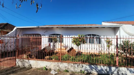 Casa com 3 Quartos à venda, 134m² no Brasília, Londrina