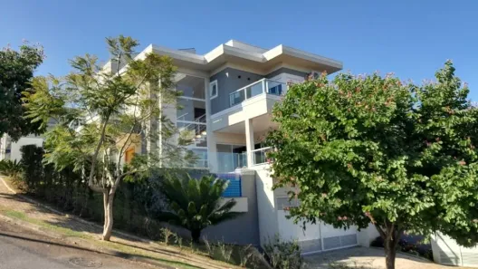 Casa de Condomínio com 3 Quartos à venda, 215m² no Cézar de Souza, Mogi das Cruzes