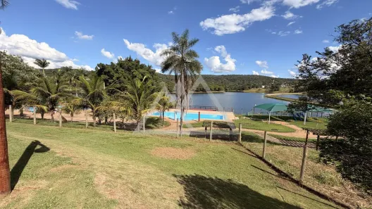 Lote/Terreno à venda, 2824m² no , Hidrolândia