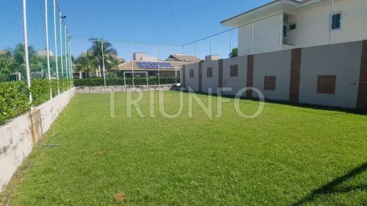 Sobrado com 4 Quartos à venda, 264m² no Centro, Eusébio