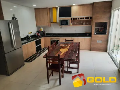Casa de Condomínio com 3 Quartos à venda, 140m² no Morada da Colina, Uberlândia