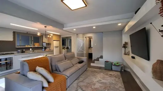 Casa com 4 Quartos à venda, 156m² no Santa Lúcia, Caxias do Sul