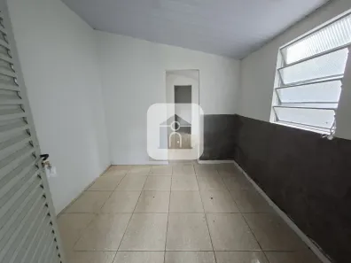  com 1 Quarto para alugar, 30m² no Martins, Uberlândia
