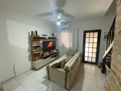 Casa de Condomínio com 2 Quartos à venda, 62m² no Caioaba, Nova Iguaçu