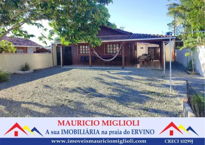 Casa com 4 Quartos à venda, 138m² no Praia do Ervino, São Francisco do Sul