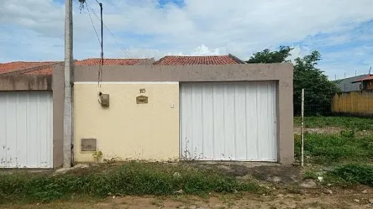 Casa com 2 Quartos à venda, 78m² no Gereraú, Itaitinga