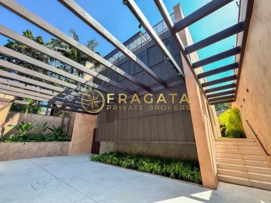 Sobrado com 4 Quartos à venda, 730m² no Vila Madalena, São Paulo