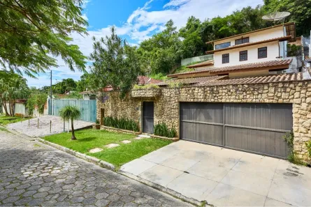 Casa com 4 Quartos à venda, 450m² no Cigarras, São Sebastião