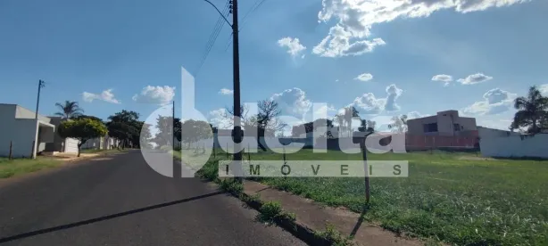 Lote/Terreno à venda, 401m² no Jardim Karaíba, Uberlândia