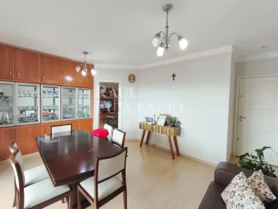 Apartamento com 3 Quartos para alugar, 110m² no Judith, Londrina