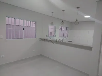 Casa com 2 Quartos para alugar, 80m² no Residencial Gazzo, São José dos Campos
