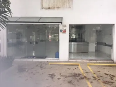 Ponto Comercial para alugar, 240m² no Campo Belo, São Paulo