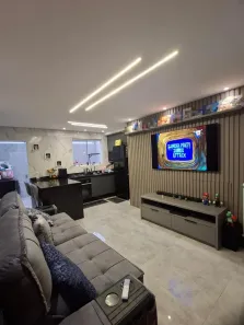 Sobrado com 2 Quartos à venda, 64m² no Parque Santa Rosa, Suzano