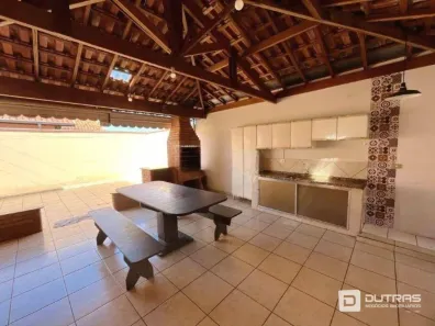 Casa com 5 Quartos à venda, 246m² no Loteamento Santa Rosa, Piracicaba