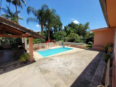 Fazenda/Sítio com 3 Quartos à venda, 350m² no Jardim Imperial, Atibaia