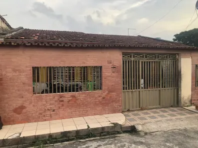 Casa com 3 Quartos à venda, 200m² no Centro, Ananindeua
