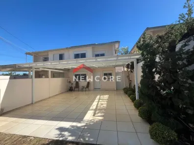 Casa de Condomínio com 3 Quartos à venda, 140m² no Jardim Iguaçu, Maringá