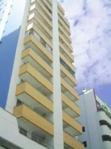 Apartamento com 2 Quartos para alugar, 80m² no Centro, Balneário Camboriú