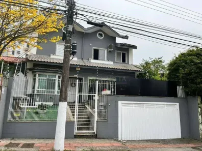 Casa com 4 Quartos à venda, 267m² no Canto, Florianópolis