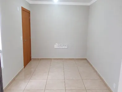 Apartamento com 2 Quartos à venda, 84m² no Jardim do Lago, Uberaba